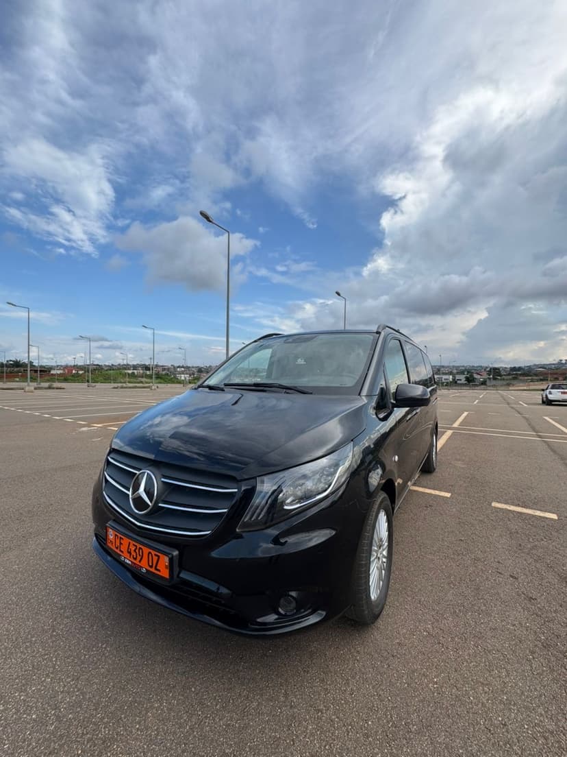 Mercedes Van VIP